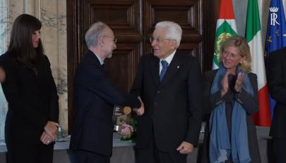 Il Presidente Mattarella e il Prof. Giovanni Apolone